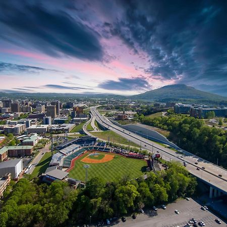 Holiday Inn Express Chattanooga - Hamilton Place Экстерьер фото